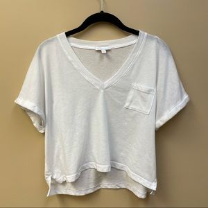 Beyond Yoga white cropped pocket tee size XS